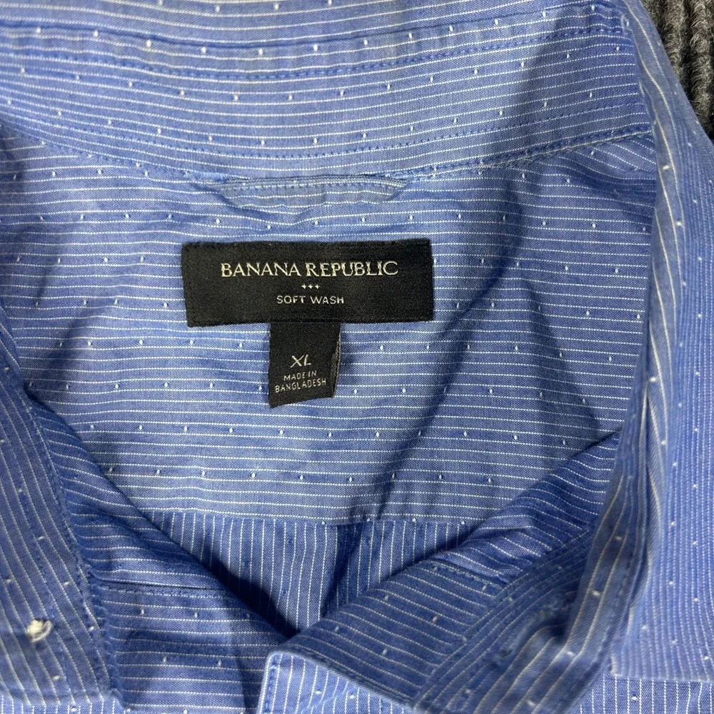Banana Republic Shirt Men's XL Soft Wash Blue Micro Dobby Stripe Long Sleeve